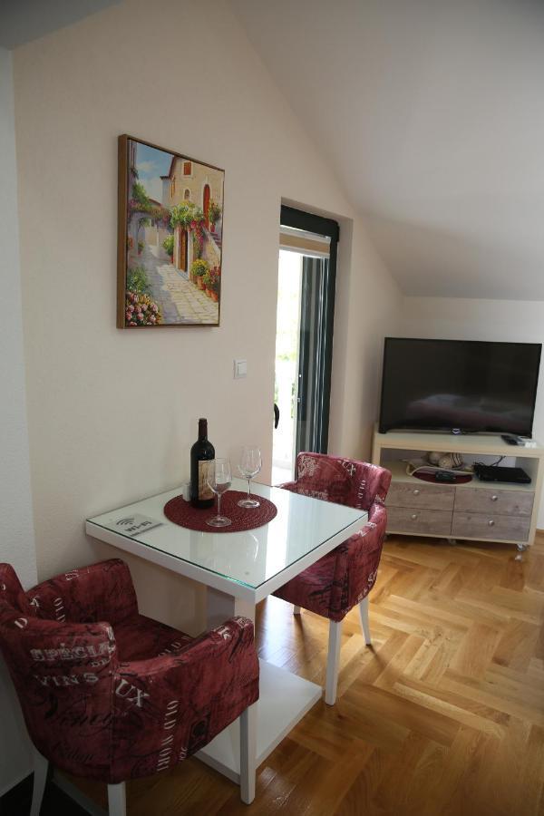 Apartmani Dijana 2 Kotor Exterior foto